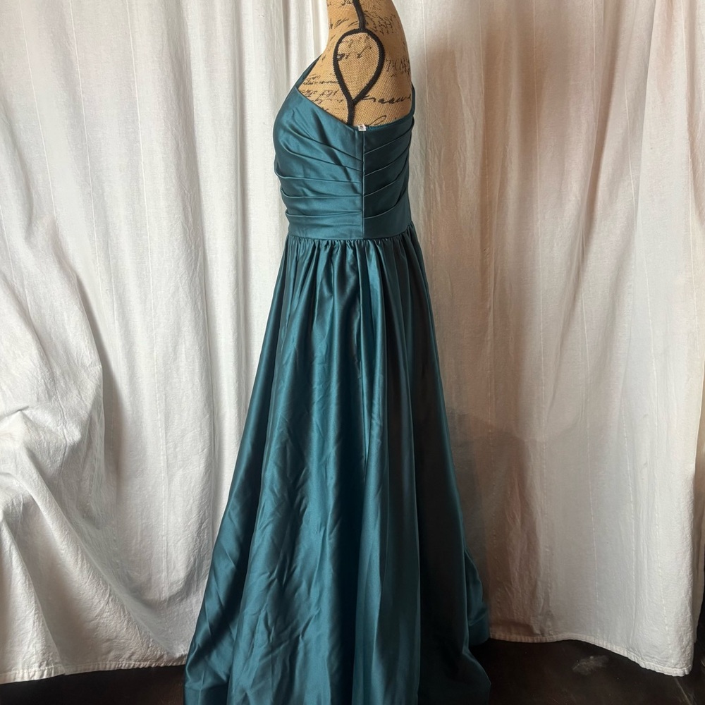 NWT JJ’s House Long Formal Gown Sz 12 Peacock Green One Shoulder Horsehair Hem - Picture 3 of 9
